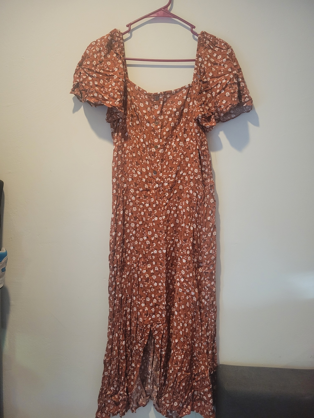 Rust Floral Puff-Sleeve Maxi Dress